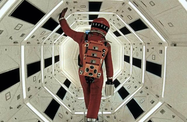 AI Payment Battle: Google Brings 60 Allies, Stripe Builds Its Own Highway