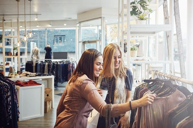 US retail to hit $6.2 trn as in-store sales stay dominant: Forrester