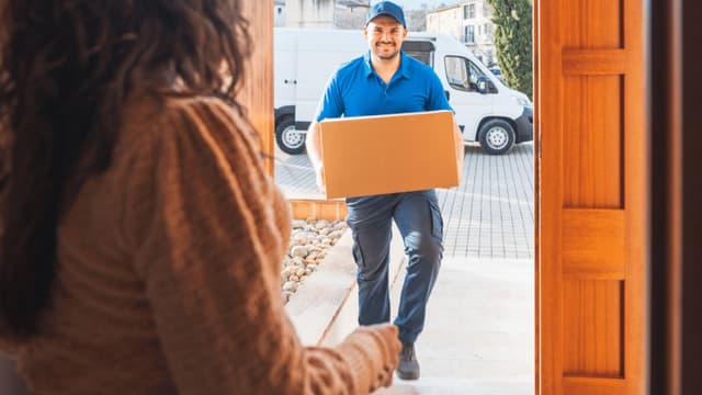 FedEx to compete in same-day delivery with Amazon, Walmart and UPS