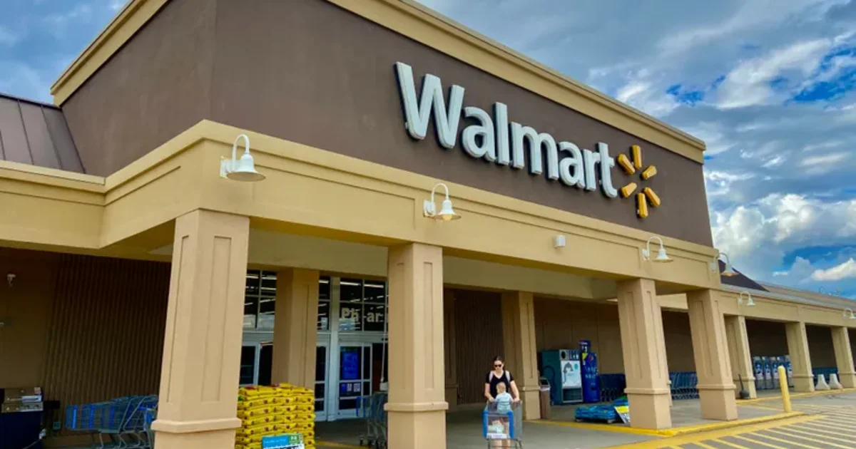 Walmart Integrates Sparky AI Assistant into ChatGPT as OpenAI Pivots from Instant Checkout to Product Discovery