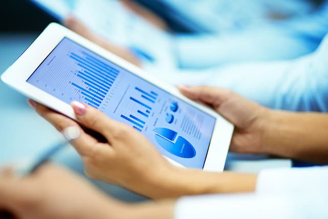 Amazon Halts Blue Jay Robot Project After Prototype Phase